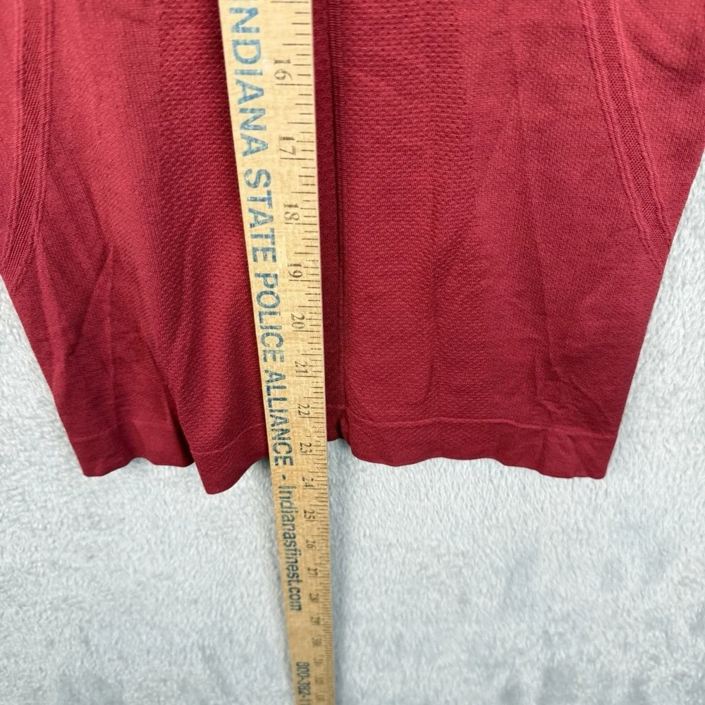 Lululemon Swiftly Tech Racerback Tank Top Womens 2 Dark Red Logo Athleisure